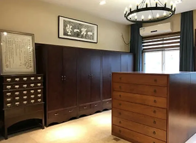 Schoolfellows' Old Belongings Tell Chongqing University Moments in History