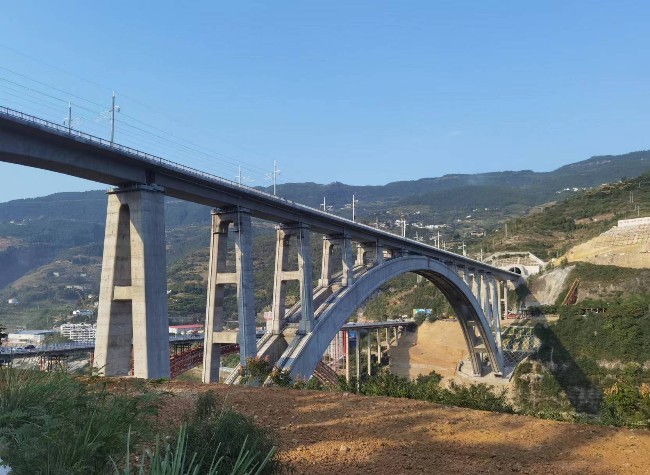 China to Run High-speed Railway Through Three Gorges Areas