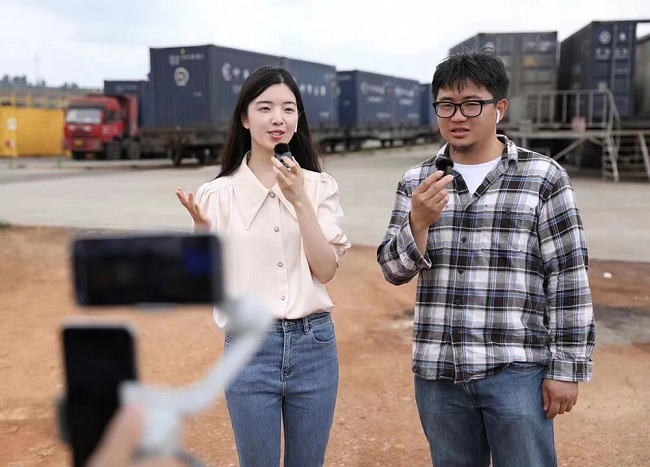 Explore the China-Laos Railway in China's Yuxi Logistics Hub | Live Replay