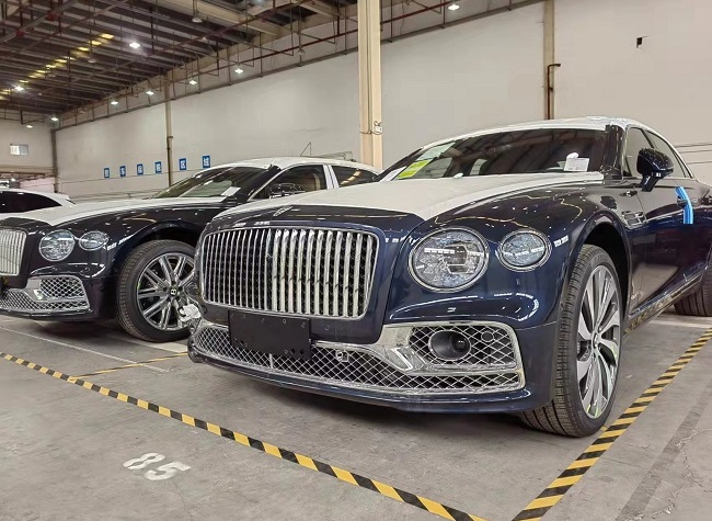 First Bentley Bonded Vehicle Arrives from Germany in Chongqing