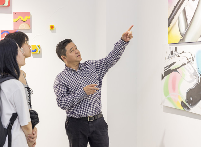 Independent Growth of Oil Painting: Vice Chairman of China Artists Association