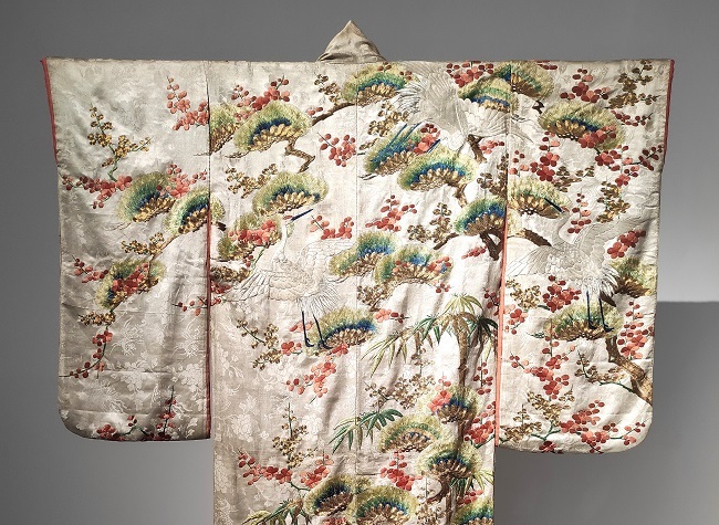 'The Beauty of Exchanging Gifts in Japan' Exhibition Opens in Chongqing