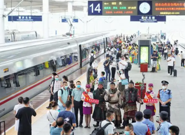 Amazing Infrastructure | China's Zhengzhou-Chongqing High-Speed Railway Opened