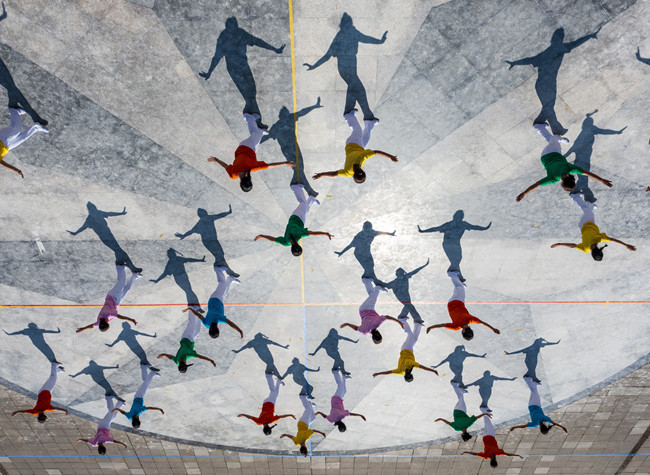 Visual Chongqing | Passionate Singing and Dancing