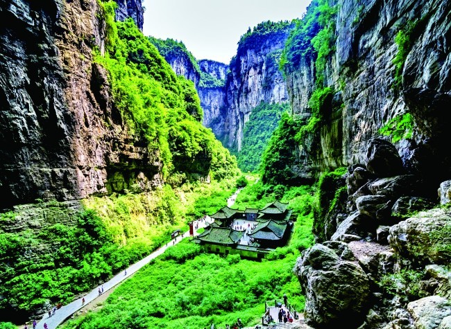 Tour around Chongqing Pavilion at 2022 China-ASEAN Expo Tourism Exhibition | Live Replay