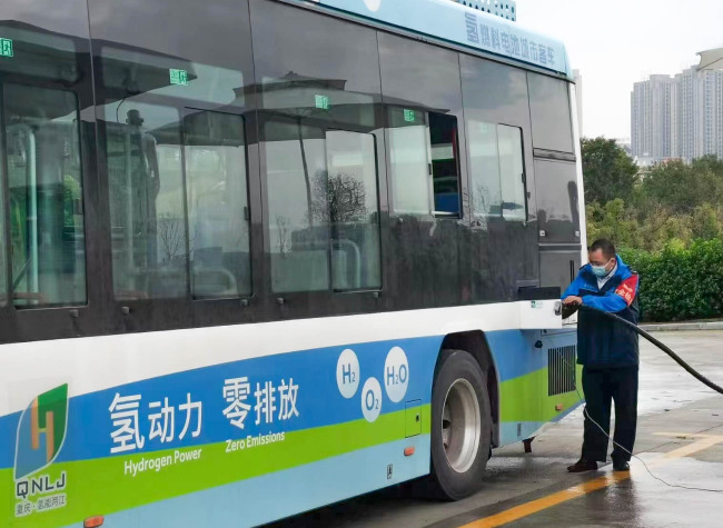 Hydrogen-fueled Buses Started to Service Residents in Chongqing