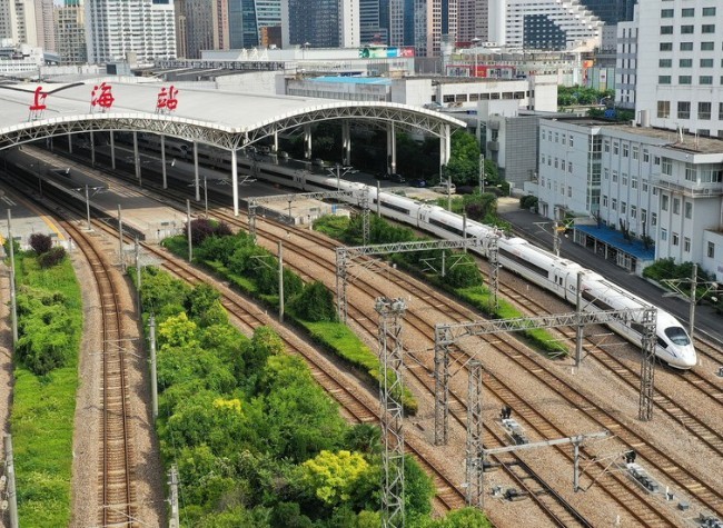 World Insights: China's Modernization Drive and Its Global Inspiration