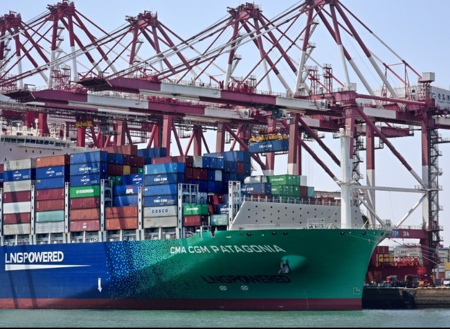 Experts Say Decoupling from China Unrealistic