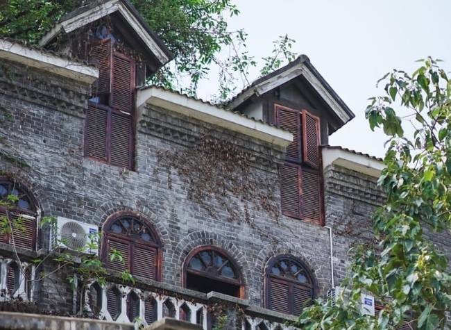 Old Street Block Represents Past Chongqing Life to Open