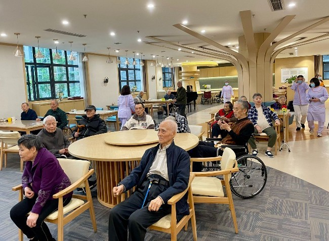 Foreign Investment Introduced to Open up Chongqing's Service Industry