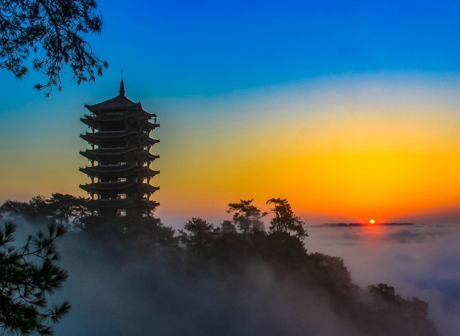 Visual Chongqing | Sunrise in Jinyun Mountain