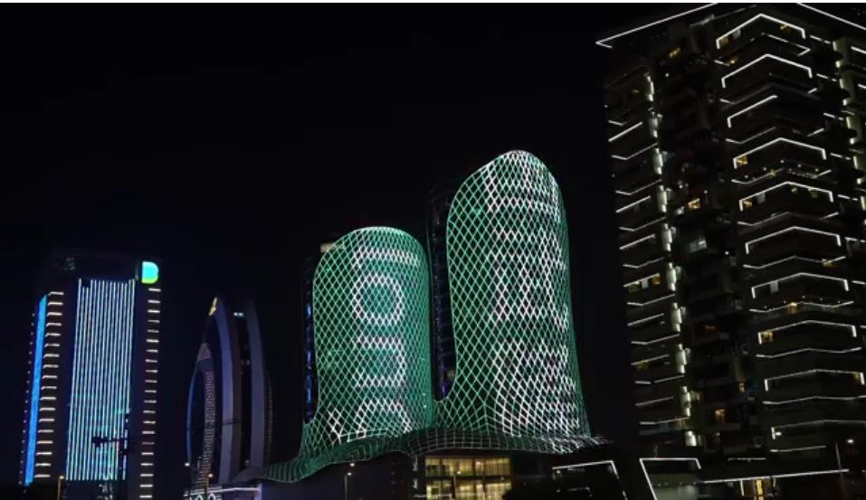Wulong China appeared in Al Jaber Twin Towers in Qatar(Photo provided to iChongqing)
