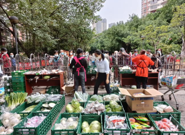 Multiple Measures to Ensure People's Daily Necessities in Chongqing Amid Pandemic