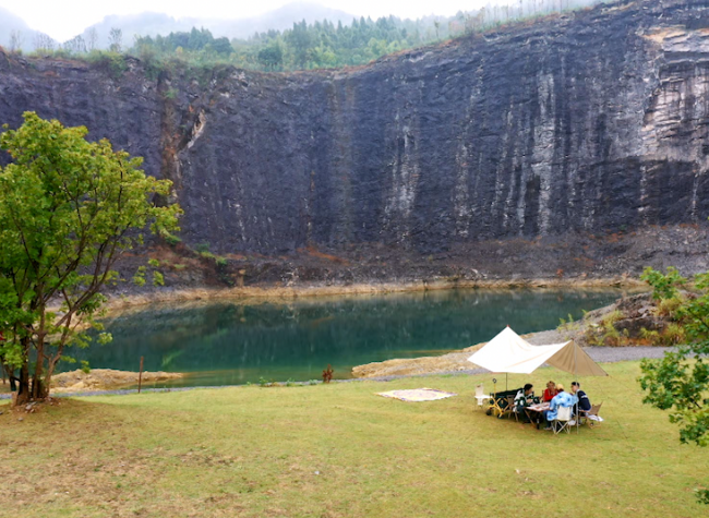 Feel the Vibes of the Yubei District in