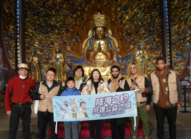 Looking for Guardians of the Dazu's Rock Carvings