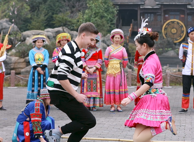 Feel the Charm in Huangsi Mama City Exploration