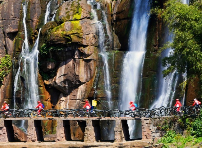 Visual Chongqing | Riding in nature