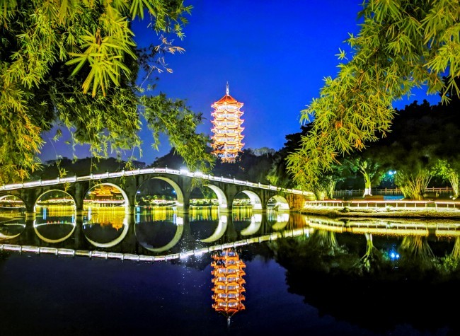 Visual Chongqing | Breeze and bamboo shadow