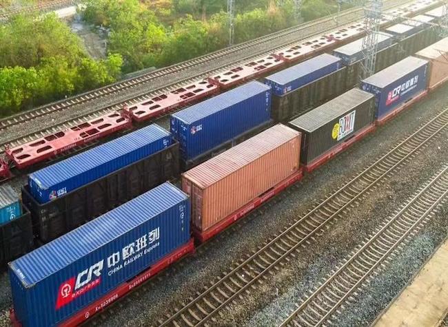 Chongqing Breaks Transportation Institutional Barriers for Import and Export Enterprises