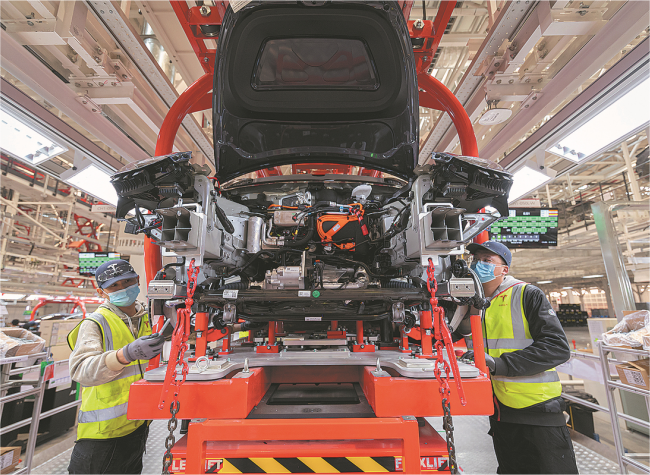 Foreign Firms Show Faith in China Market