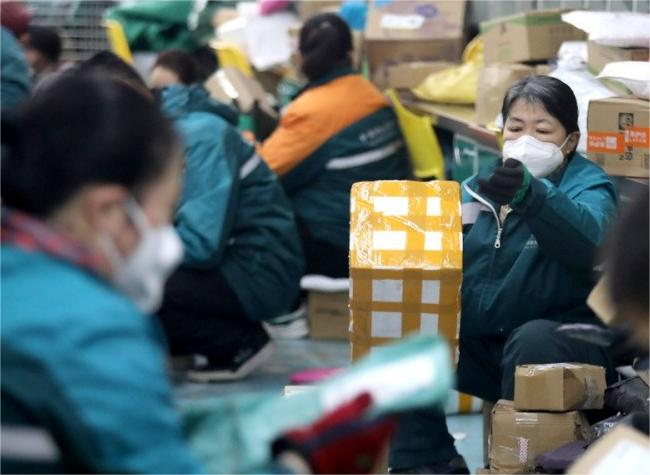 Over 700 Mln Parcels Handled During Spring Festival Holiday