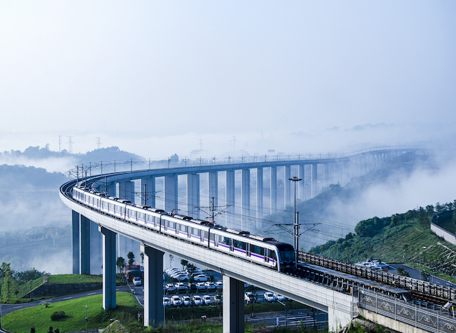 China's Chongqing Has World's Largest Rail Transit Operation Network in Mountainous Cities