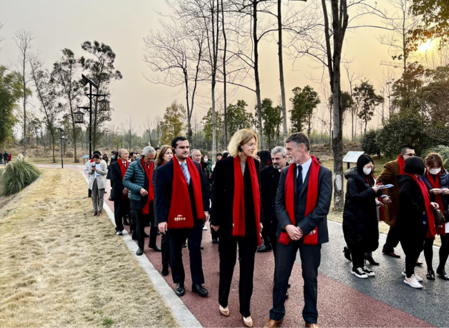 Foreign Guests Visit Chongqing to Explore New Opportunities for Int'l Cooperation