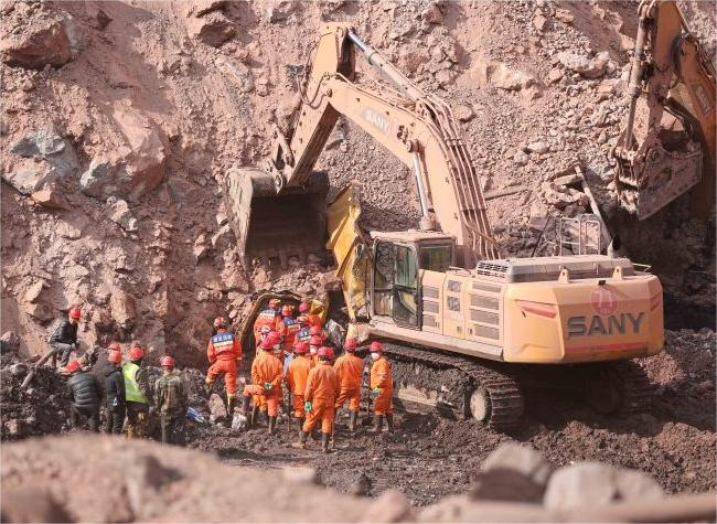 Death Toll in China Mine Collapse Rises to 6