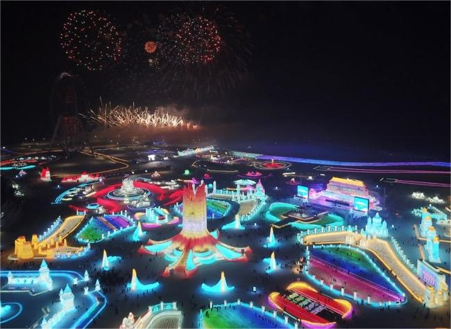 China's Ice-snow Tourism Expects Over 520 Million Tourists by 2025: Report