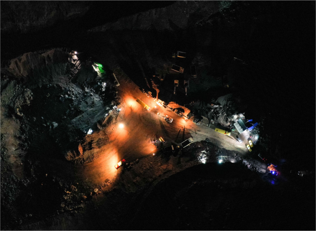 Xi Orders All-out Rescue Efforts After Inner Mongolia Coal Mine Collapse