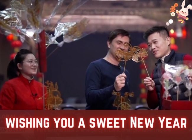 Sugar Painting Inheritor Brings Sweet Wishes for Upcoming Spring Festival