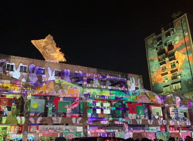 International Light Art Festival Premieres in Chongqing
