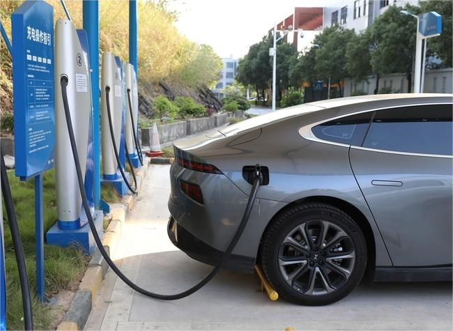Sales of New Energy Vehicles Poised to Accelerate
