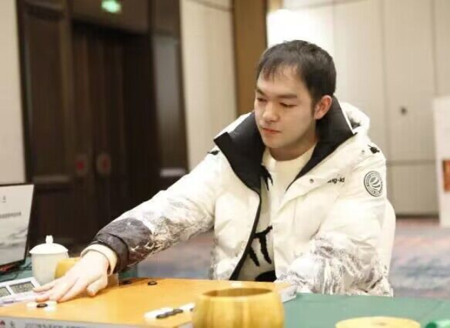 Chongqing Go Player Becomes China's New Top-ranked Player