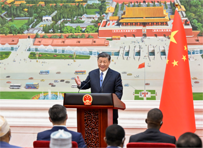 Chinese President Receives Credentials of 70 Ambassadors