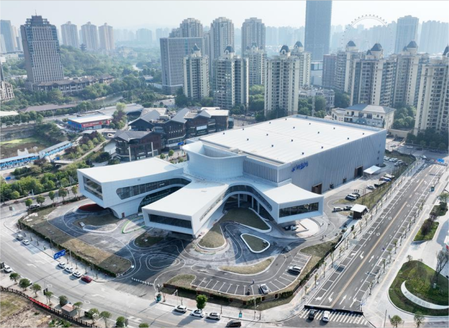 High-tech Takes Center Stage at Chongqing Film Summit