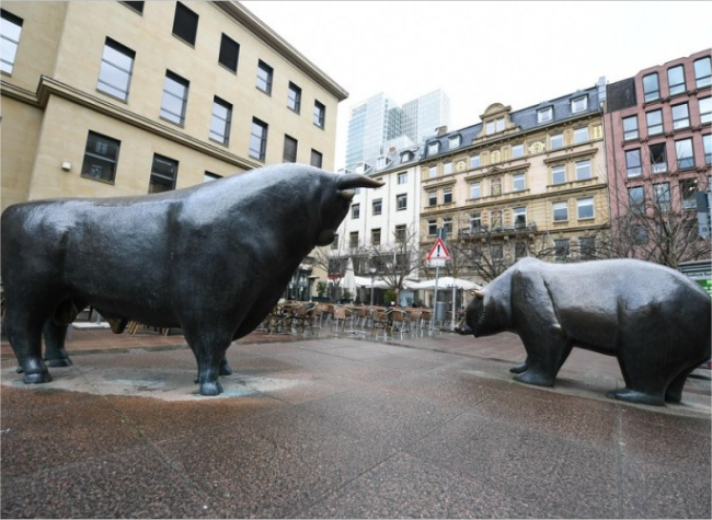 Stocks Fall on European Markets as Fears of U.S. Debt Default Grow