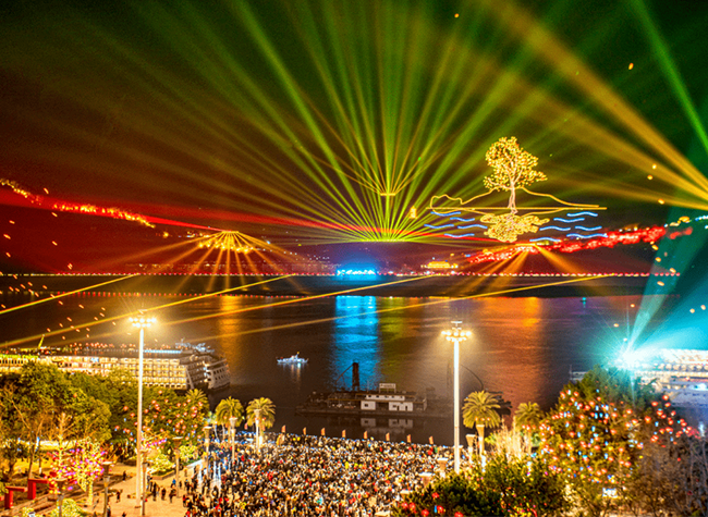 Fengdu Temple Fair Wows Visitors During May Day Holiday