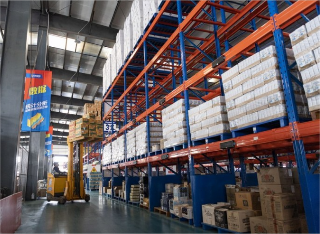 China's E-commerce Logistics Sector Sees Robust Expansion in April