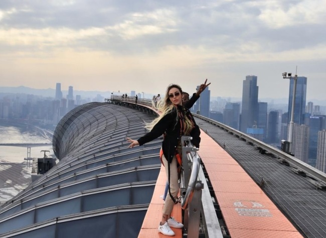 Italian Girl's Travel Video of Chongqing Goes Viral