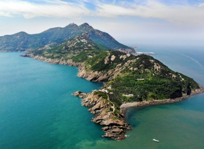 China's Green Drive Creates Country's First Carbon-negative Island