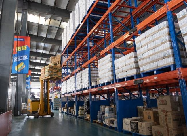 China's Courier Sector Handles Over 50 Bln Parcels in First 5 Months