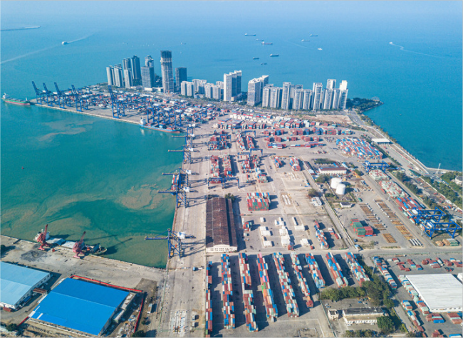 World Bank Raises China Growth Forecast to 5.6%