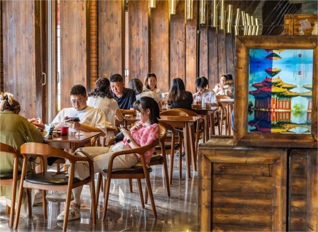 Royal Relics Cast Modern Charm in Southwest China