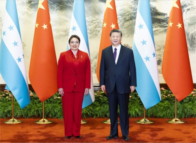 Xi, Xiomara Castro Chart Course for China-Honduras Ties at Historic Meeting
