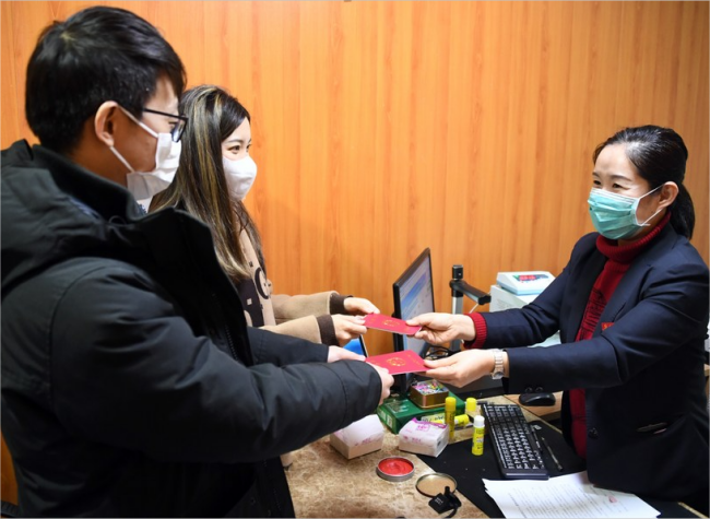 Marriage Registrations Fall to Record Low in China