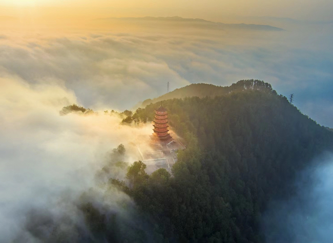 Visual Chongqing | Majestic Sea of Clouds