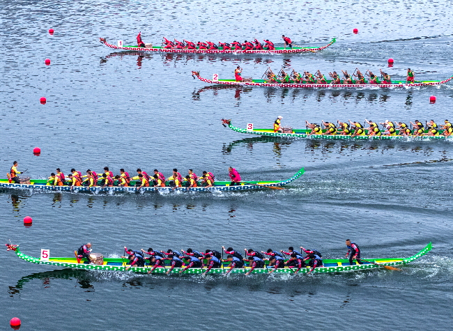 Visual Chongqing | Dragon Boat Competition