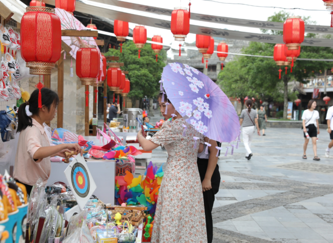 Wuling Mountain Sees New Growth with Contracts Totaling USD 2.9 Billion