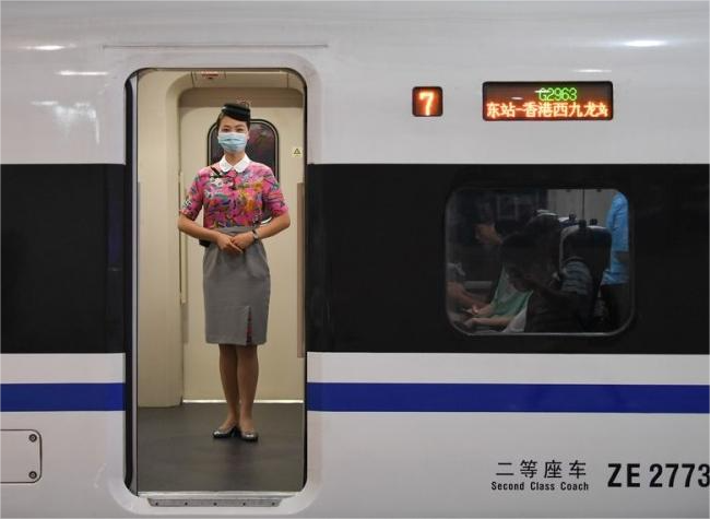 China Sees 133 Mln Railway Trips During First 10 Days of Summer Travel Rush
